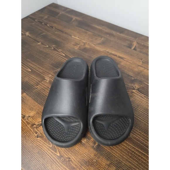 Crocs Slides  Sz. M 5 / W 7 Mellow Recovery Unisex Black 208392 Shoes - Picture 9 of 13